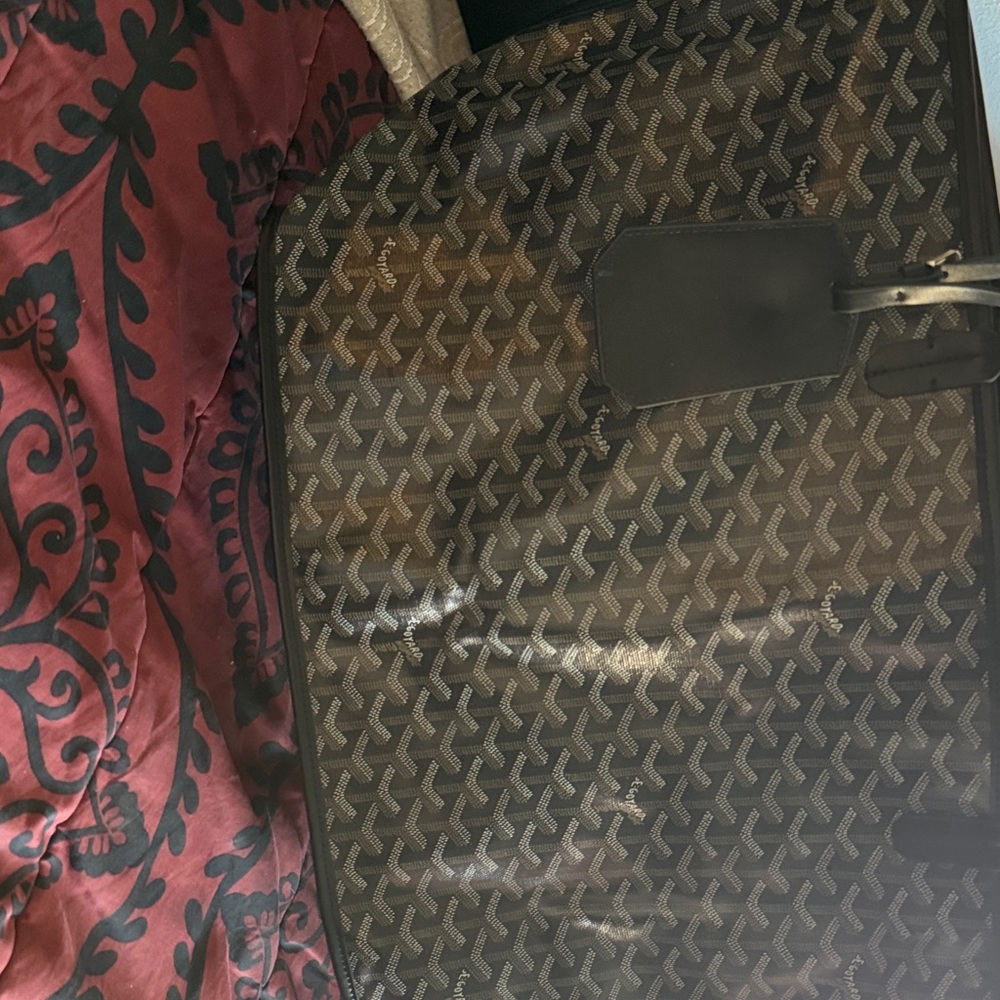 Black and Gray Patterned Tote Bag